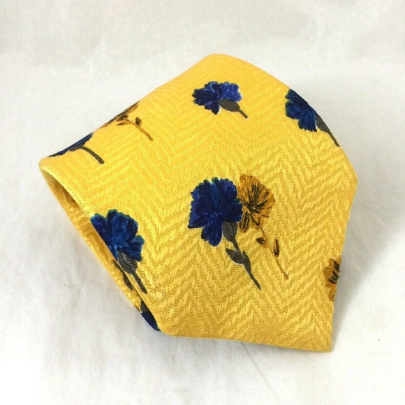 Ermenegildo Zegna Other - Ermenegildo Zegna Yellow Blue Floral Tie Silk 57"